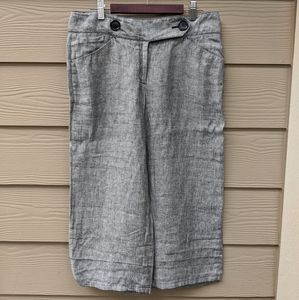 Grey Linen Capri's